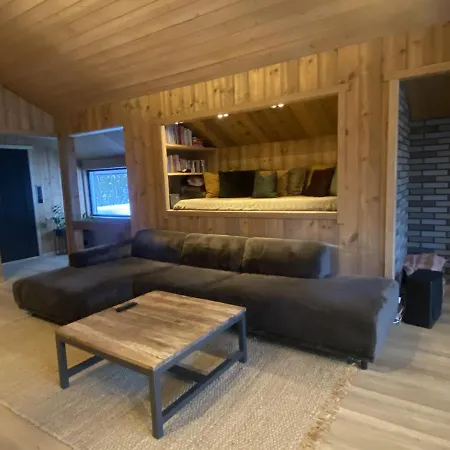 Newly Renovated With A Location Apartment